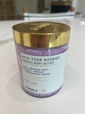 TRULY Acai Your Boobies Firming Body Butter - Açaí Purple & Gold